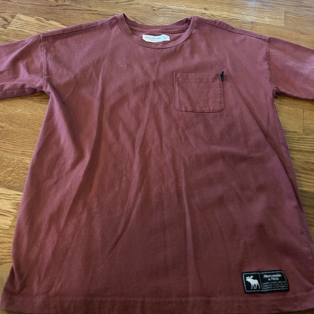 Abercrombie & Fitch Kids Burgundy Short Sleeve Tee